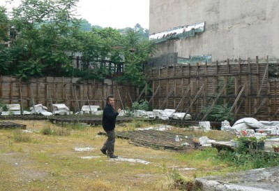 Figure 2. Excavation site at Çukurbağ today, following the demolition of the modern building.